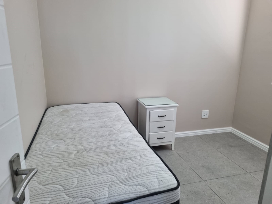 To Let 2 Bedroom Property for Rent in Voorbaai Western Cape